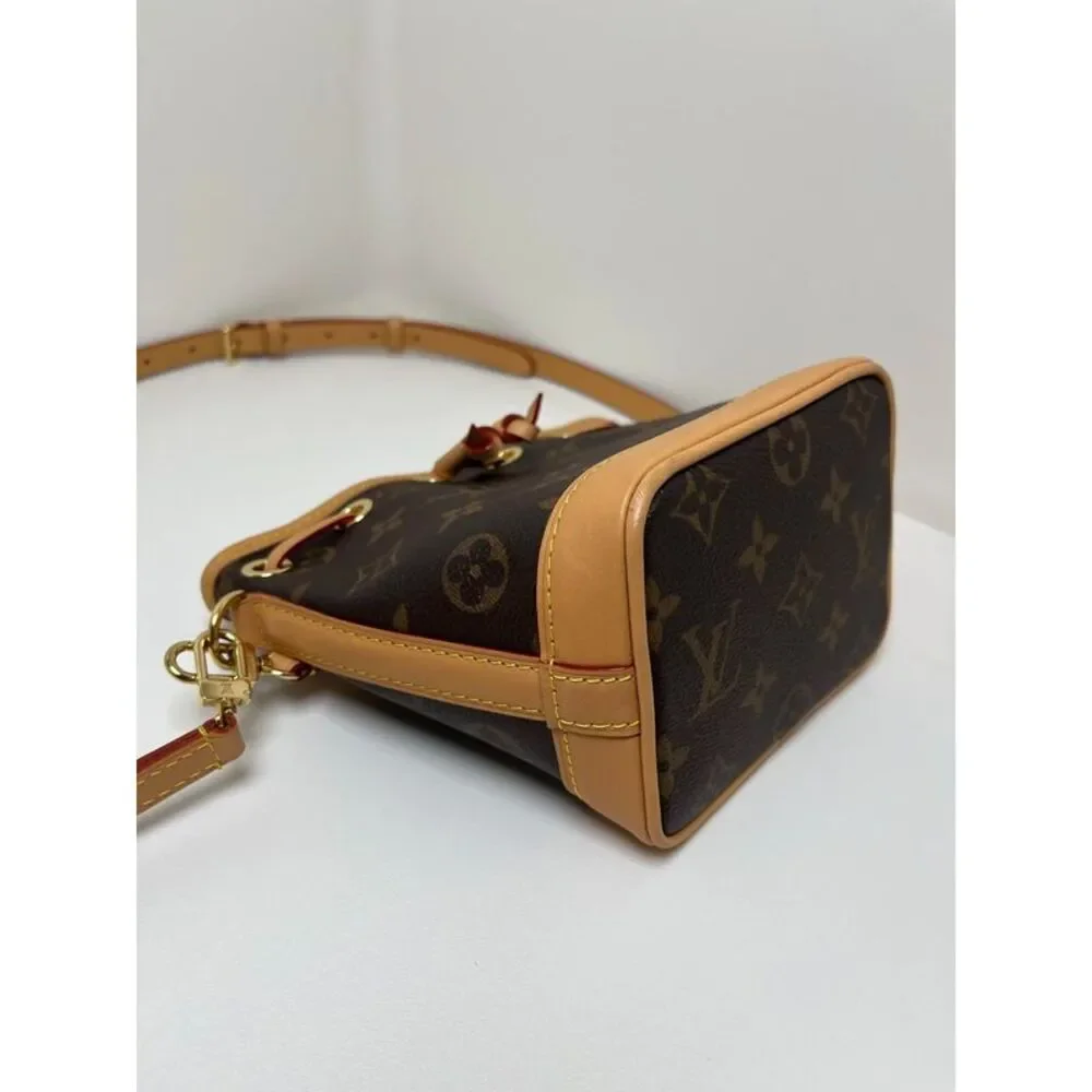 Louis Vuitton Women Pre-Loved Bag Very Good Condition